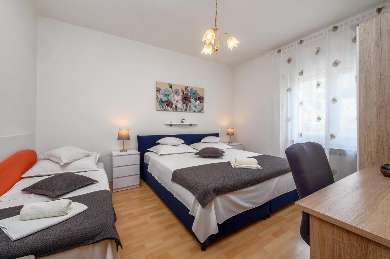 Apartments Juric Podstrana Eksteriør bilde