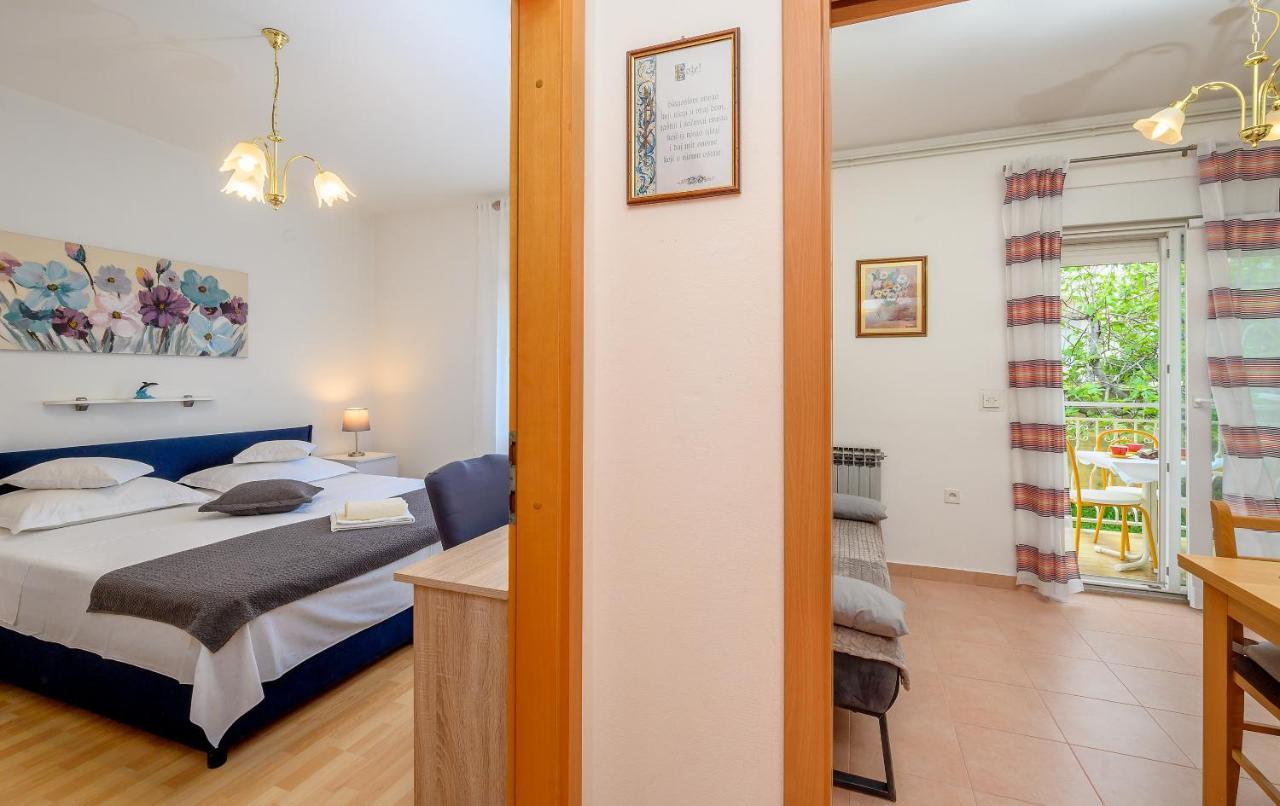 Apartments Juric Podstrana Eksteriør bilde