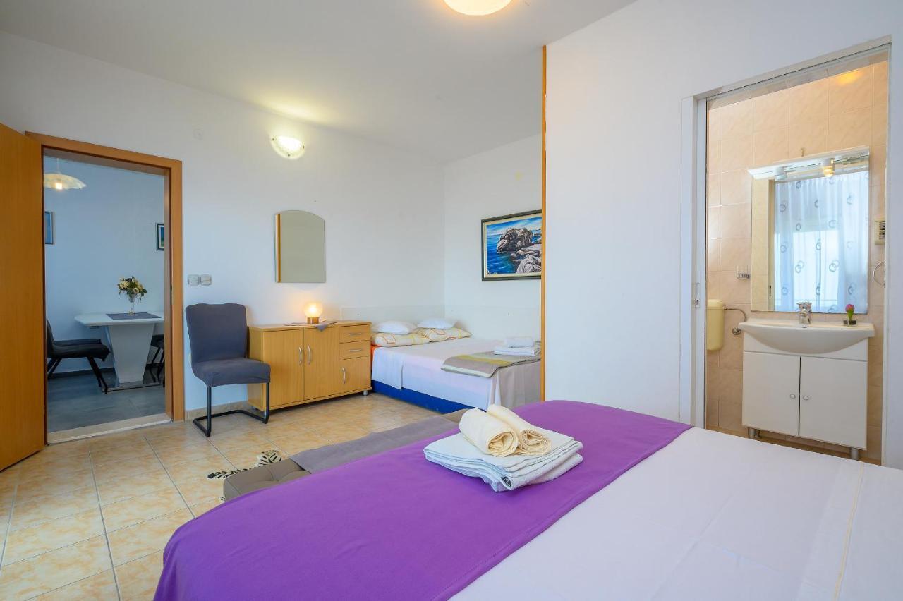 Apartments Juric Podstrana Eksteriør bilde
