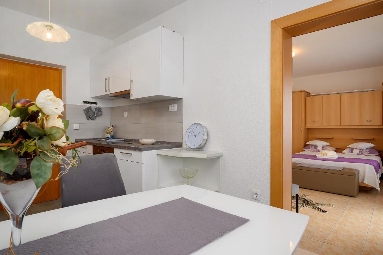 Apartments Juric Podstrana Eksteriør bilde
